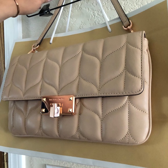 Michael Kors NEW - Picture 4 of 8